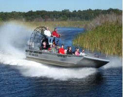 Gators COMBO - Boggy Creek Airboat and Gatorlando with Transportation